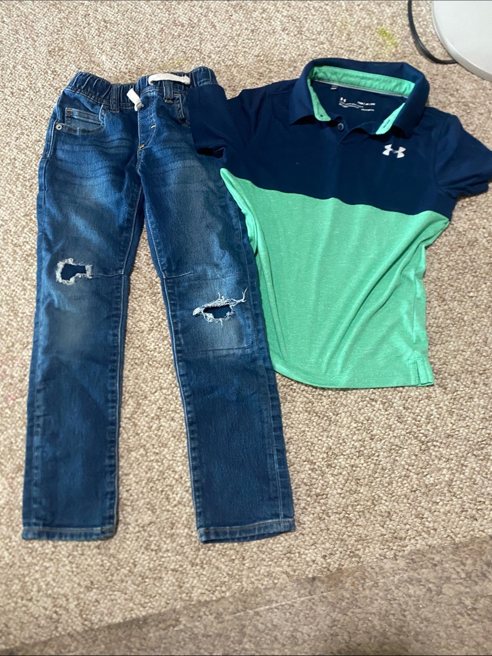 Under Armour Navy and Green Polo and Gap jeans